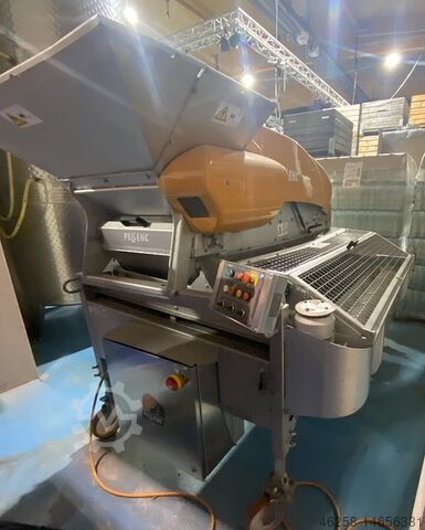 Sortiranje mašine za destemiranje Pellenc Winery L-Rechts