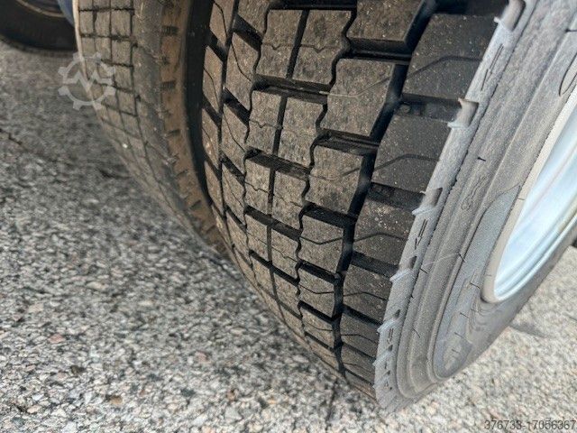 Three-way tipper van MERCEDES-BENZ Atego 818K Euro6  manuell Meiller3-Seiten-Kipper