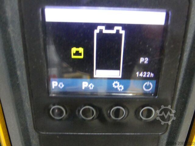 Hoogheffende truck Jungheinrich 