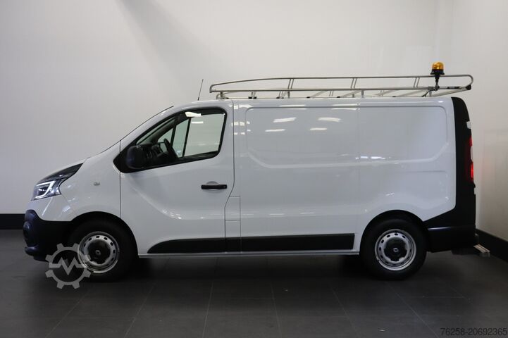 Delivery van Renault Trafic 1.6 dCi EURO 6 - Airco - Cruise - PDC - ...