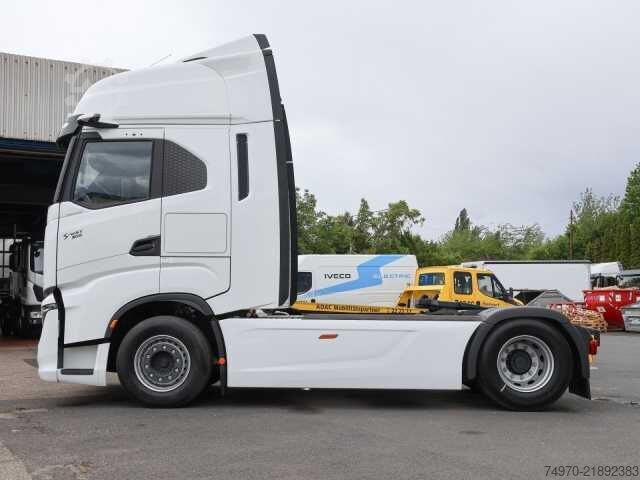 Standard dragbil Iveco S-Way AS440S50T/P  Sattelzugmaschine