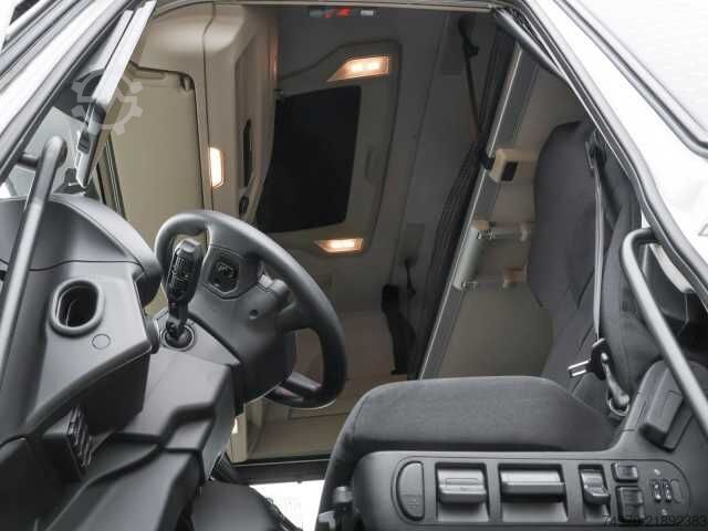 Standard dragbil Iveco S-Way AS440S50T/P  Sattelzugmaschine