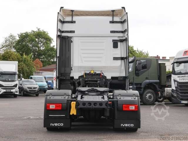 Standard nyergesvontató Iveco S-Way AS440S50T/FP  Sattelzugmaschine