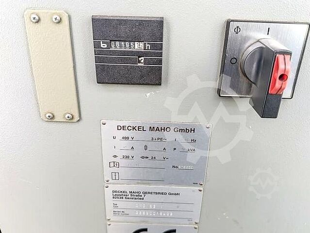 Pionowe centrum obróbcze Deckel Maho DMC 63V