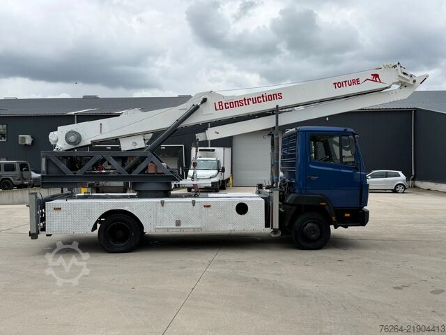 Kranwagen Mercedes-Benz 814 + KLAAS 28M/500KG