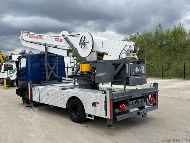 Kranwagen Mercedes-Benz 814 + KLAAS 28M/500KG