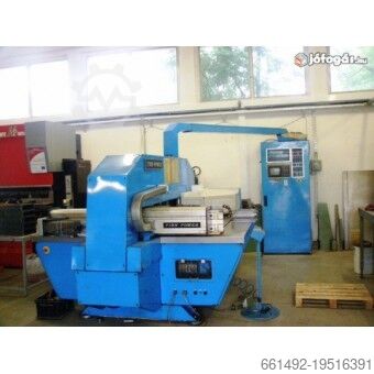 Pons- en kauwmachine FINNPOWER TP 250