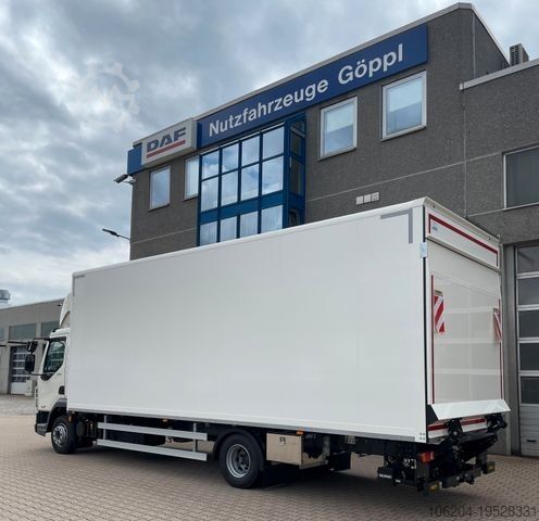 LKW mit Kofferaufbau DAF LF230 DC 12t Möbelkoffer Filz Tür LBW1500 AHK