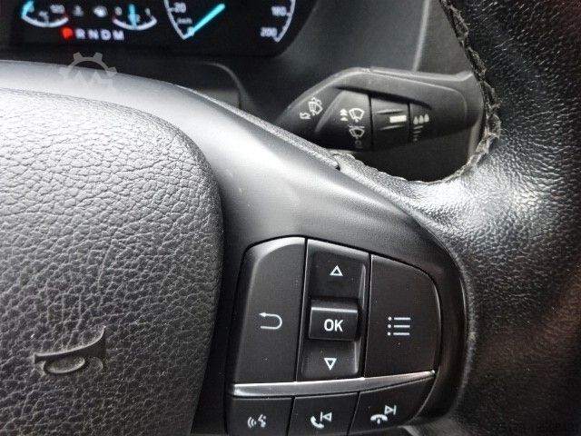 Furgon blaszak FORD Transit Custom 320 L2H1 Sport Aut. Navi