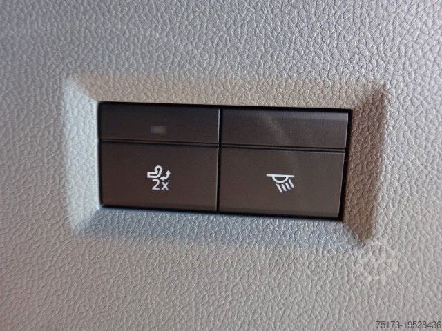 Minibus FORD Tourneo Custom 320L2 Active 4x4 AT Stndhz 360Kam