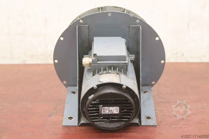 Centrifugalventilator 0,55 kW 2820 o/min Bossler Lüfterrad Ø 260 mm