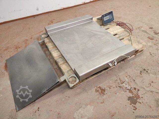 Floor Scales Stainless Steel Floor Scales Stainless Steel with Ramp KPZ 52E-9-1
