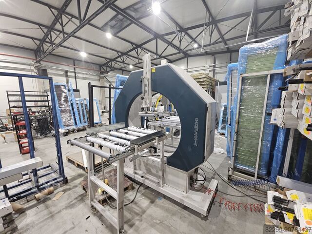 Verpakkingsmachine Robopac Compacta 12