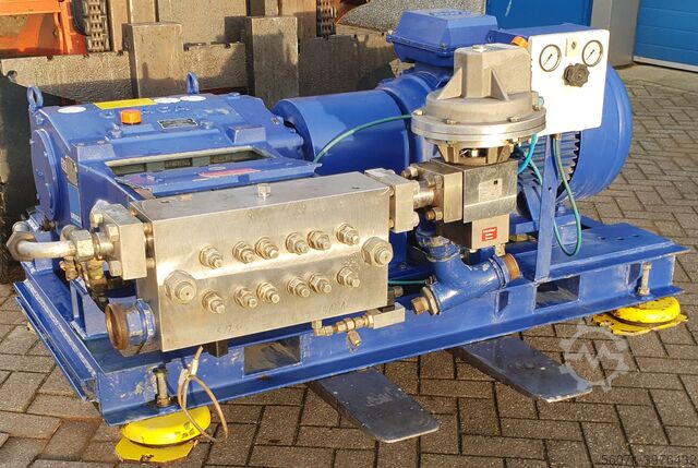 Hogedruk pomp URACA KD716