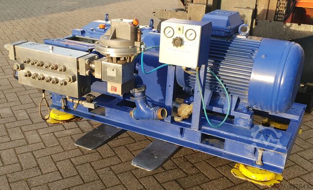 Hogedruk pomp URACA KD716