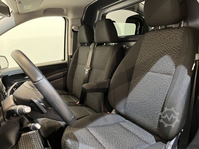 Panel van Mercedes-Benz Vito 116 CDI Lang RWD Automaat / Servicebus / S...