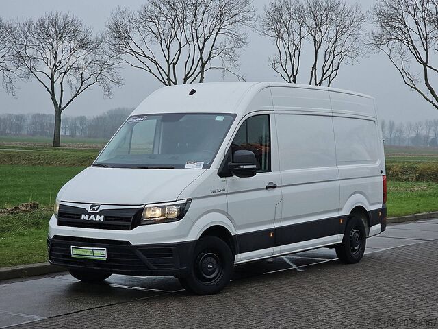 High-roof van M.A.N. TGE 3.140 ac automaat EURO6