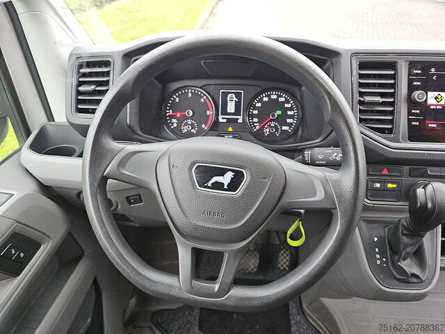 High-roof van M.A.N. TGE 3.140 ac automaat EURO6