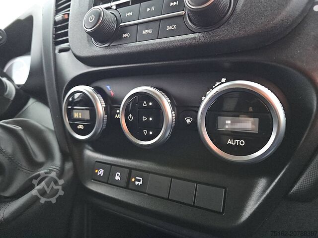 Mala IVECO DAILY 35C16 Bakwagen Laadklep!