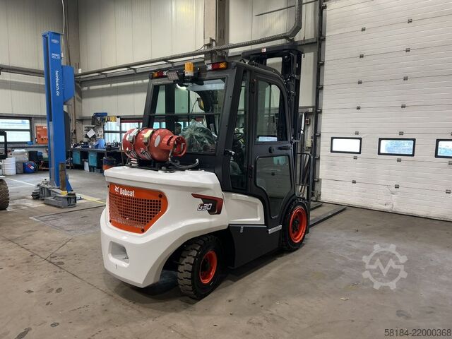 LPG viljuškari Bobcat G30 NXP