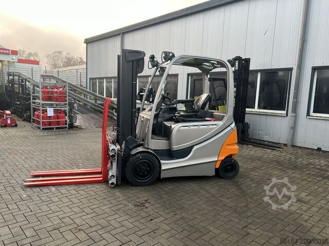 Elektrisk 4 -hjulet gaffeltruck Still RX60-30