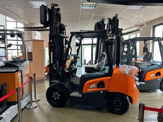 Diesel vorkheftruck Doosan D35 NXP