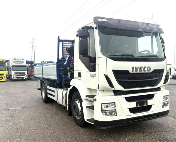 Standardowy ciągnik siodłowy IVECO Stralis AD 190S31 cassone + gru PM