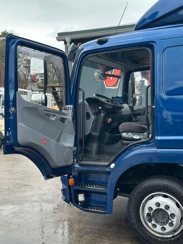 Φορτηγό μεταφοράς ζώων MERCEDES-BENZ Atego 1222L 4x2 BL 1.Stock Menke Viehwagen