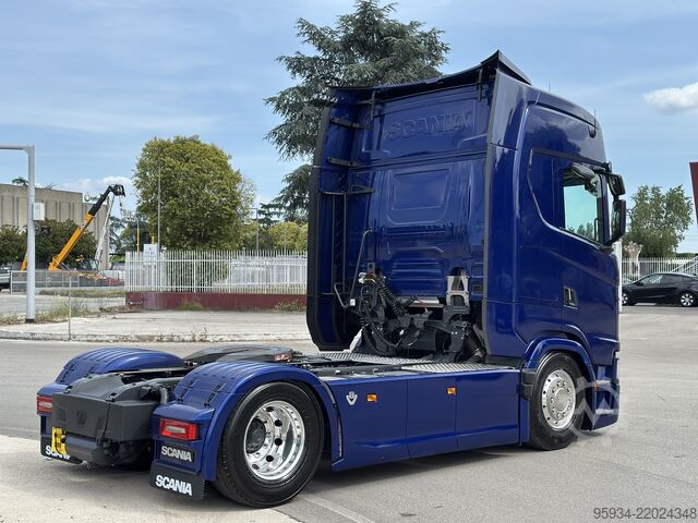 Standardni tegljač SCANIA 590S FULL PNEUMATIC