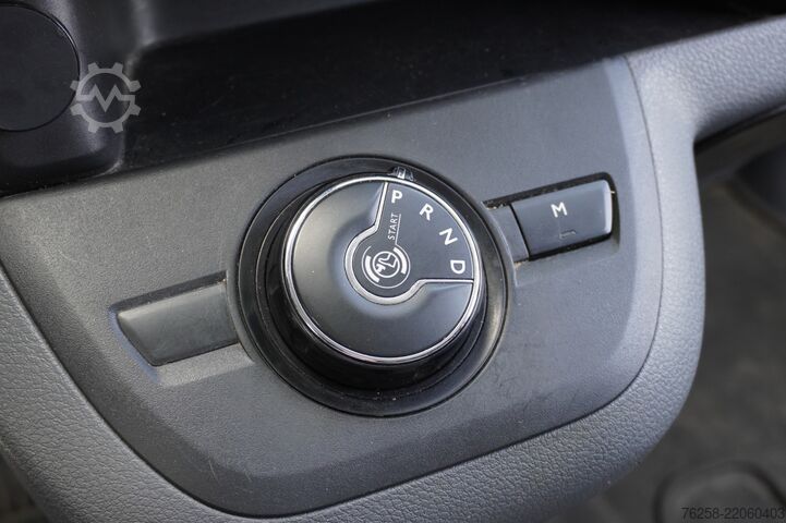 Furgon blaszak Peugeot Expert 2.0 BlueHDI 122 PK Automaat EURO 6 - A/C...