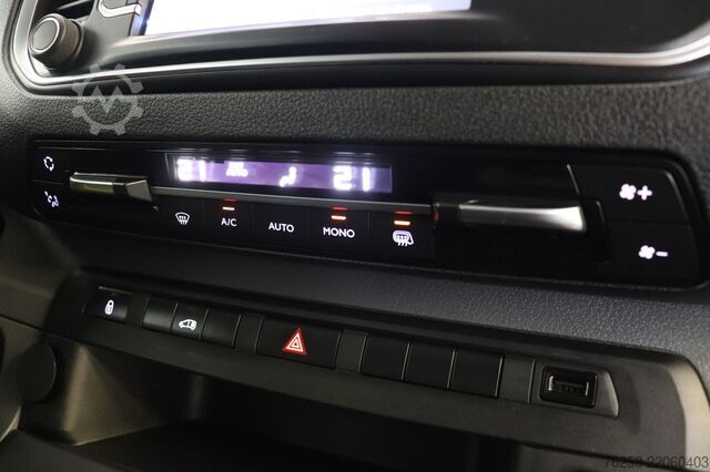 Furgon blaszak Peugeot Expert 2.0 BlueHDI 122 PK Automaat EURO 6 - A/C...