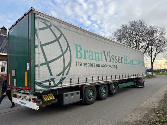 Przesuwne plandeki Krone 3-ass schuifzeilen oplegger