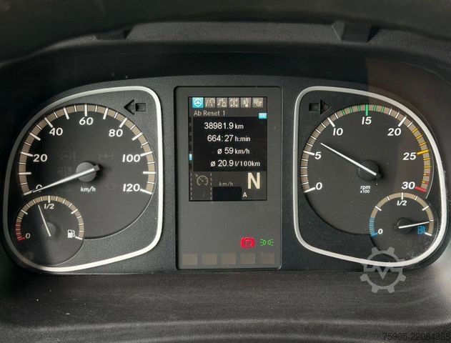 Vrachtwagen met bakwagen MERCEDES-BENZ Atego 1221 EURO 6 VAN BEURDEN BAK LAADKLEP KACHE