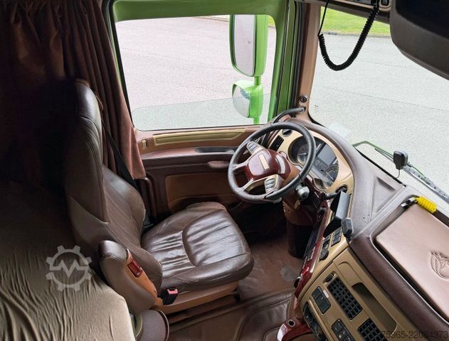 Spezial-LKW DAF XF 510 FAN GEÏSOLEERDE BAKKEN ZIJDEUR LAADKLEP K