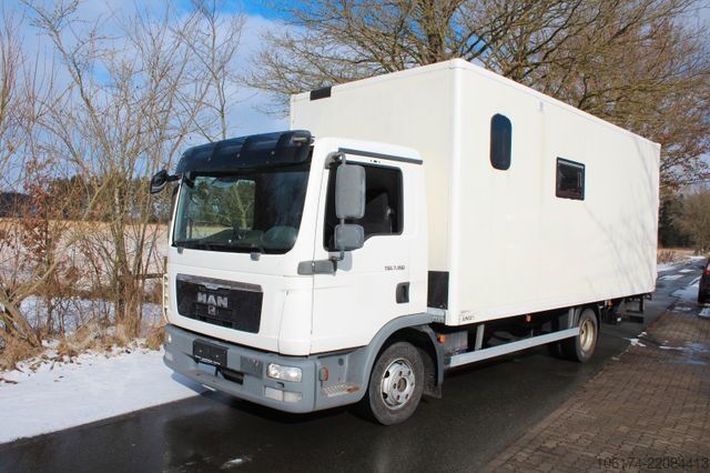 Boxvogn MAN 7.150 BL Koffer mit Ladebordwand  *EX Wohnmobil*