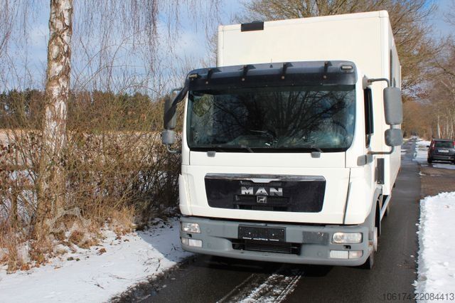 Boxvogn MAN 7.150 BL Koffer mit Ladebordwand  *EX Wohnmobil*