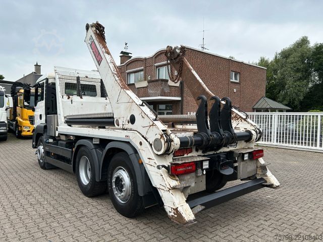 Kippers vrachtauto MAN 26.420 TGS Multilift Absetzkipper