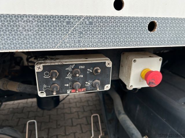 Kippers vrachtauto MAN 26.420 TGS Multilift Absetzkipper