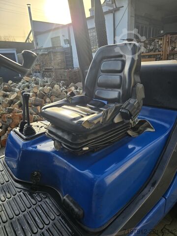 Forklift Linde H25 T-02