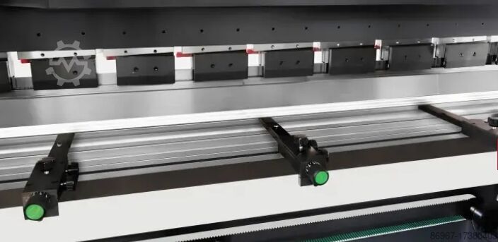 Prensa plegadora CORMAK Ultimate PRO 32130