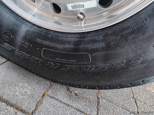 τυπική μονάδα τράκτορα Ford Truck F-Max