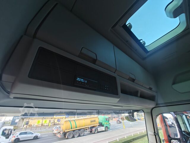 τυπική μονάδα τράκτορα Ford Truck F-Max