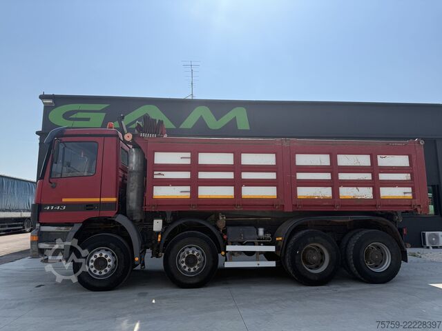 Háromirányú billenő teherautó Mercedes-Benz Actros 4143K Kipper 20cbm 8x4 40Ton
