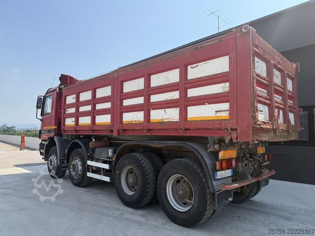 Háromirányú billenő teherautó Mercedes-Benz Actros 4143K Kipper 20cbm 8x4 40Ton