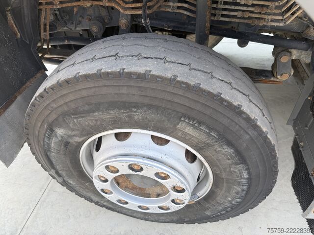 Háromirányú billenő teherautó Mercedes-Benz Actros 4143K Kipper 20cbm 8x4 40Ton