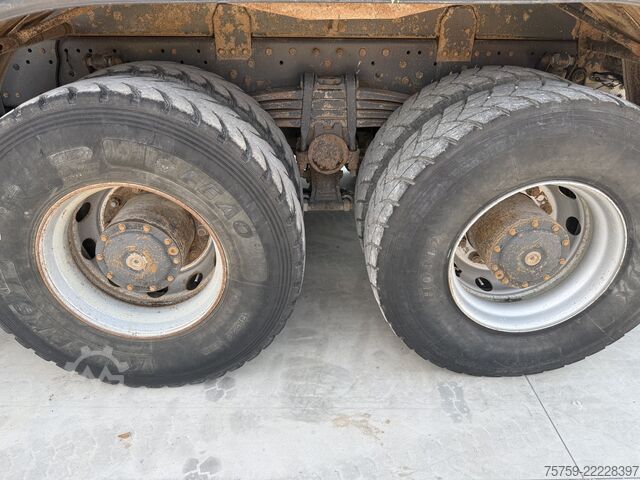 Háromirányú billenő teherautó Mercedes-Benz Actros 4143K Kipper 20cbm 8x4 40Ton