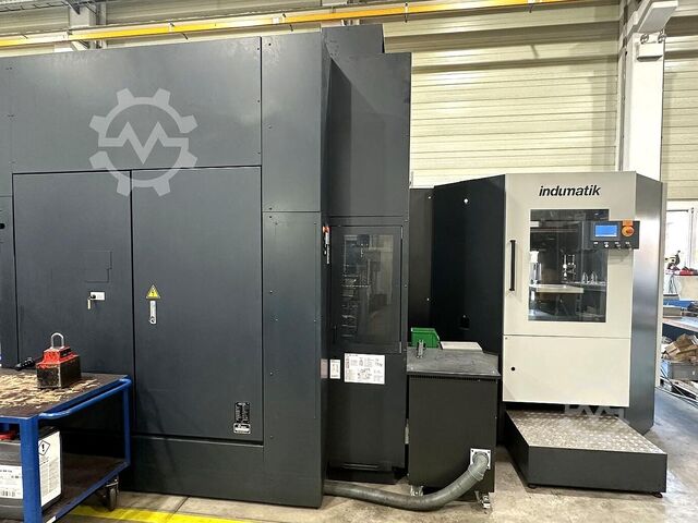 Centrum obróbcze z wymieniaczem palet Makino D 500