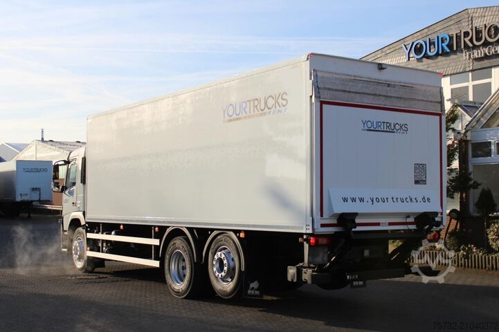 Camião de caixa fechada Volvo FM 330 E6  Koffer 7,8m Klima LBW Liftachse