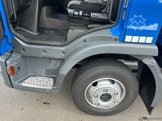 Bőrönd MAN TGL TGL12.220 EURO6.  820x248x230.