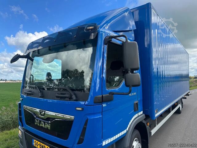 Bőrönd MAN TGL TGL12.220 EURO6.  820x248x230.